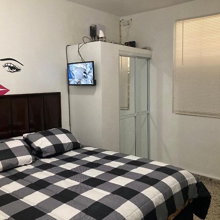 The Little Blue House Apartment Guayama Luaran gambar