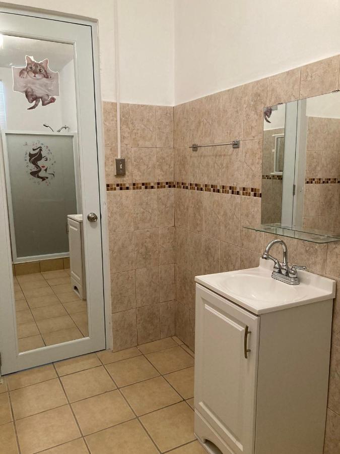 The Little Blue House Apartment Guayama Luaran gambar